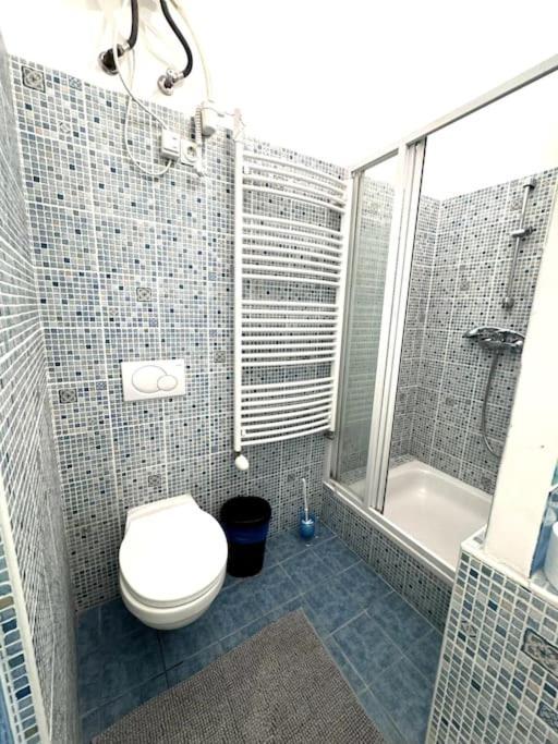 F2 Ultra Central Danube Loft ブダペスト エクステリア 写真